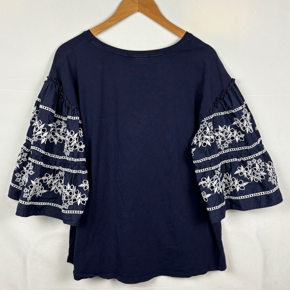 Chicos Embroidered Eyelet Tier Sleeve T shirt Pima Cotton Sz 4 = US: XXL Office - Picture 6 of 12